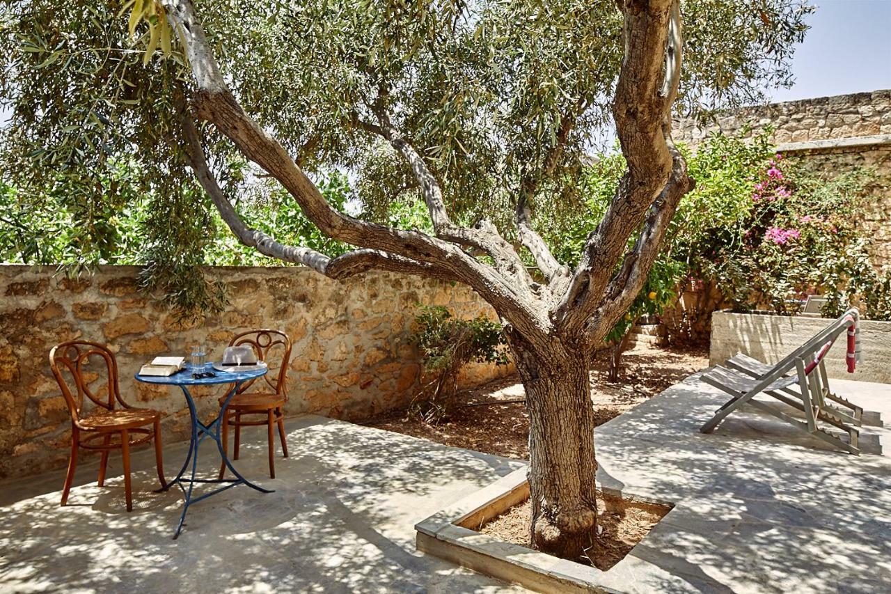 Nikolaou Art Residence Aegina Exteriér fotografie